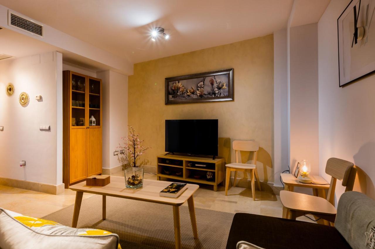 Azofaifo Donkey Apartamento Sevilha Exterior foto